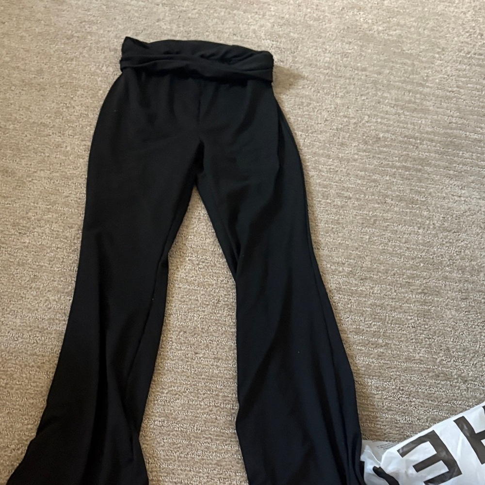 Black Women's Pants